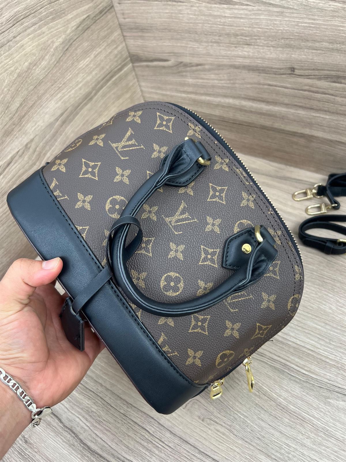 Bolso Lv marron - Imagen 1