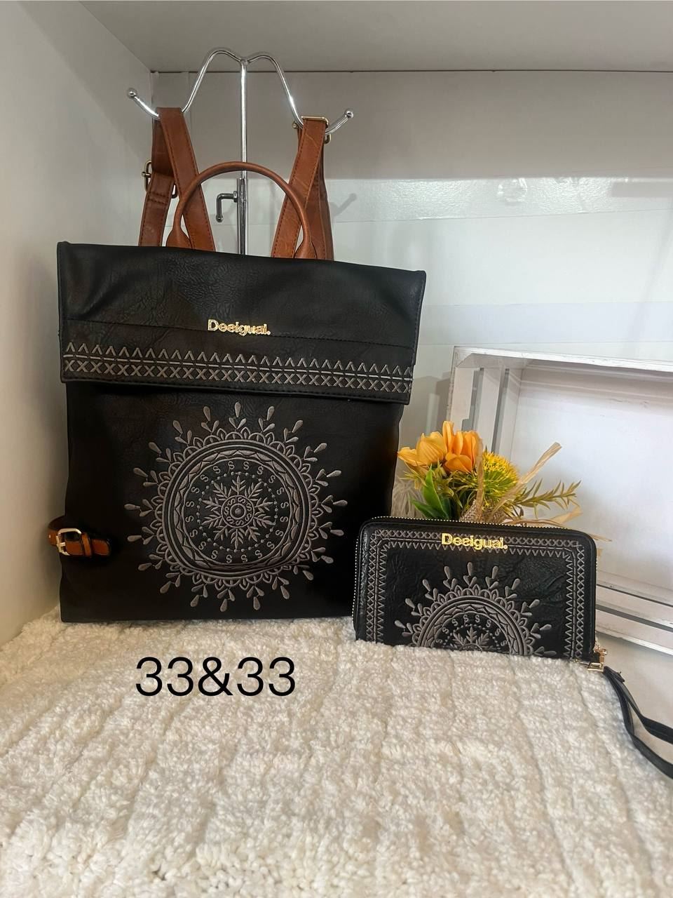 Bolso mochila con monedero Desigual - Imagen 6