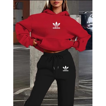 Chándal Adidas para mujer - Imagen 1