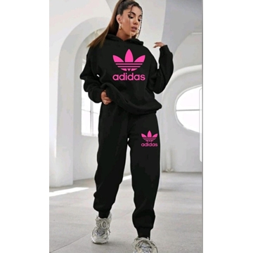 Chándal Adidas unisex - Imagen 1