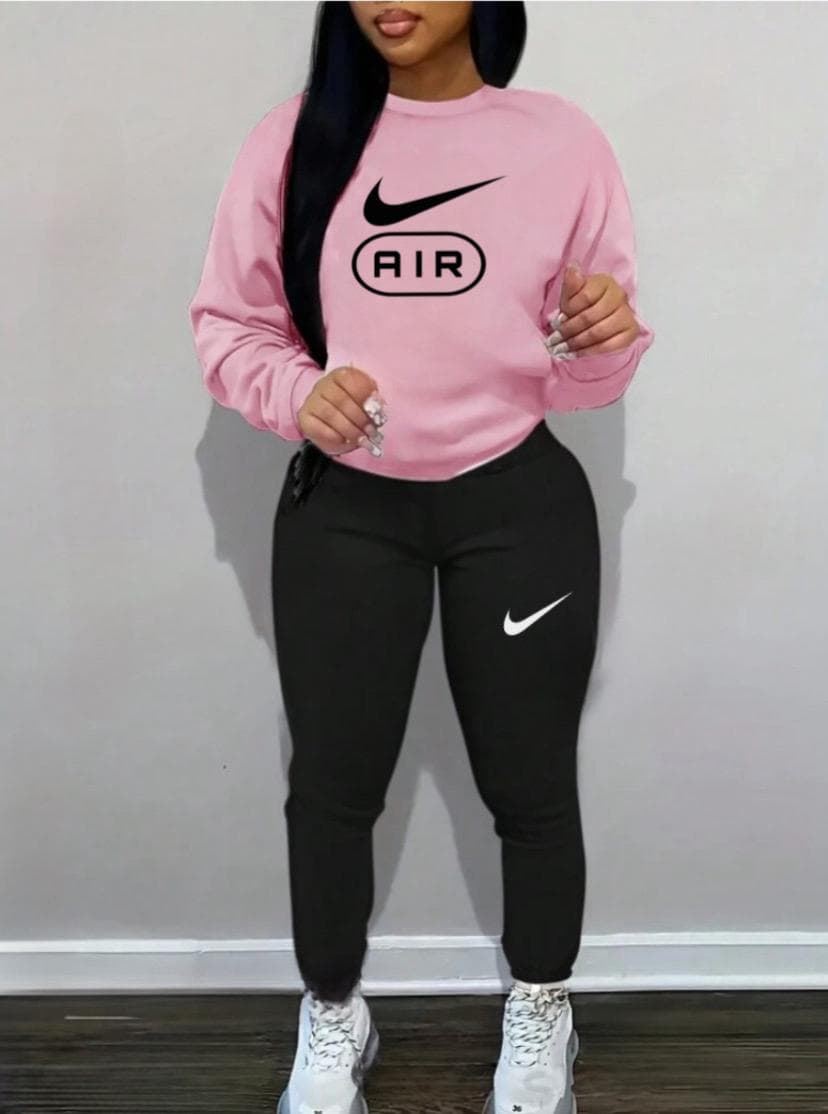 Chándal Nike para mujer - Imagen 1
