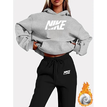 Chándal Nike para mujer - Imagen 2