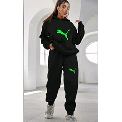 Chándal Puma verde unisex - Imagen 1