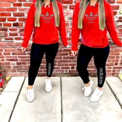 Conjunto Adidas para mujer - Imagen 1