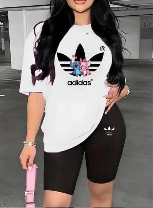 Conjunto camiseta con leggins adidas lilo&stich para mujer - Imagen 1