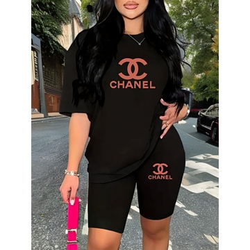 Conjunto Chanel para mujer - Imagen 2