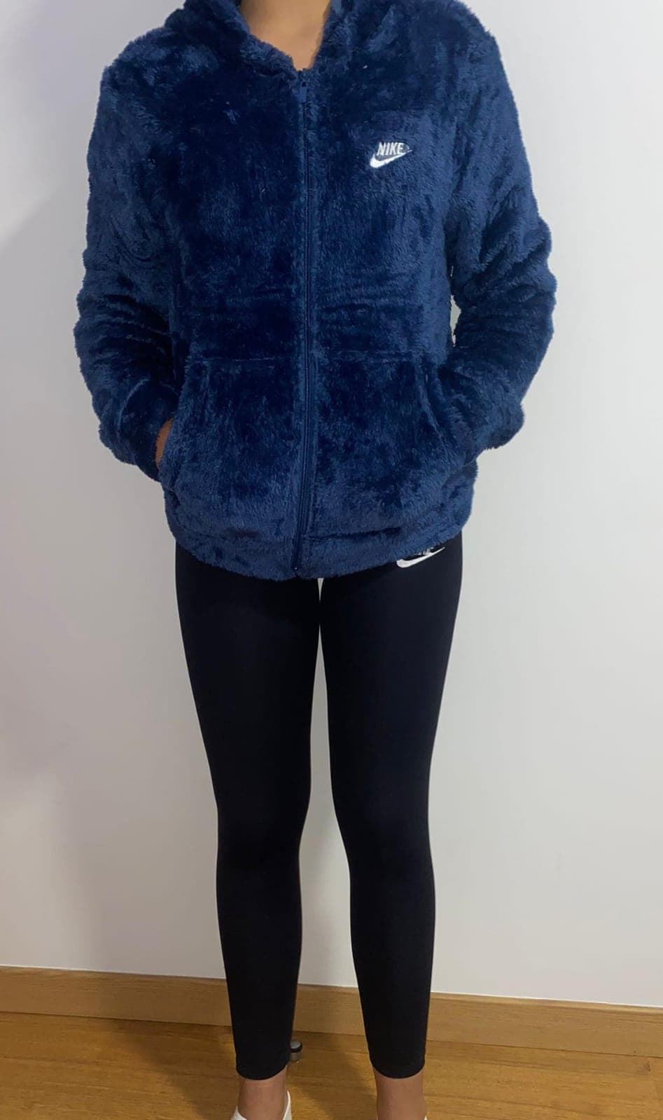 CONJUNTO NIKE BORREGUITO AZUL - Imagen 1