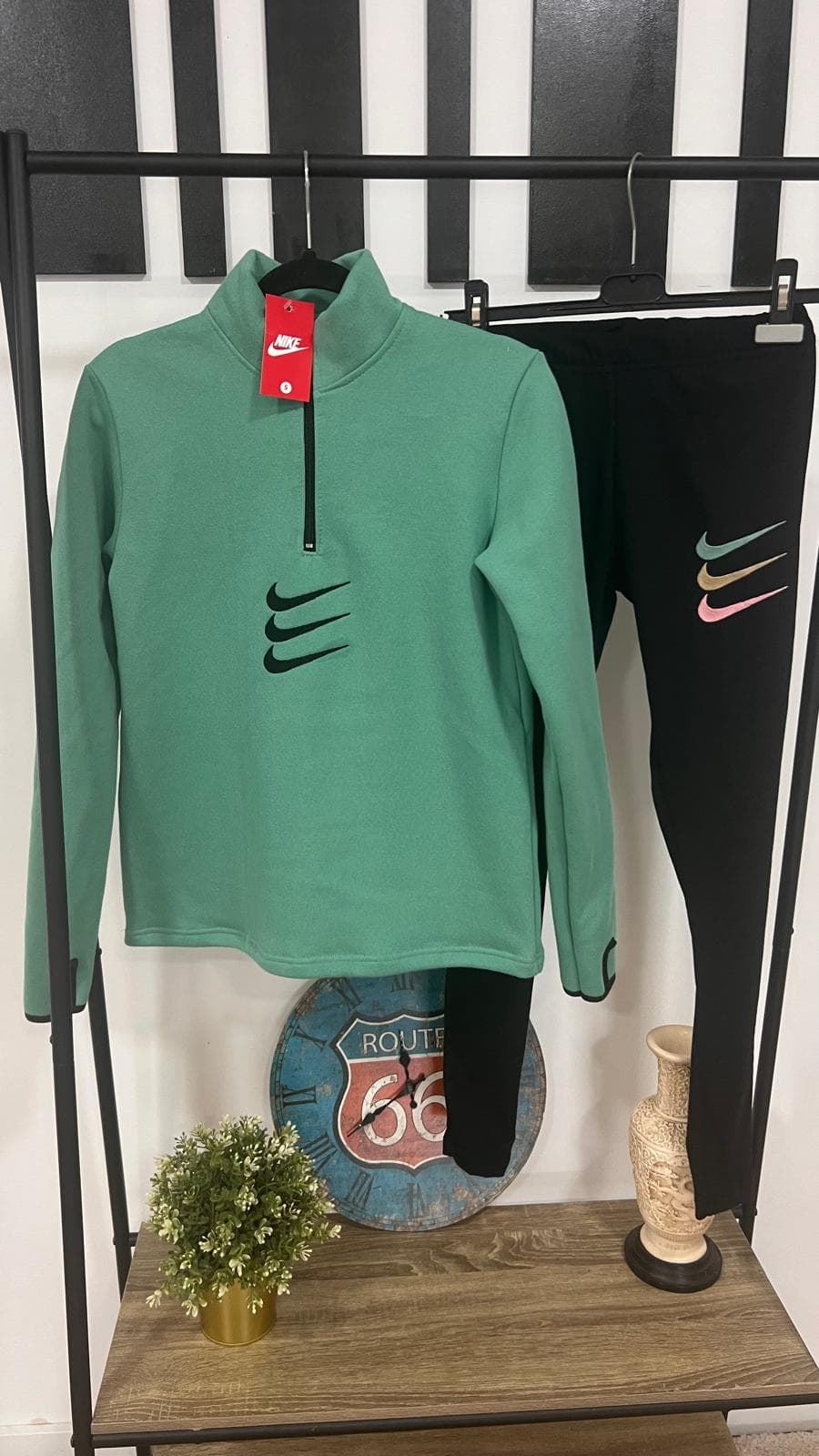 Conjunto Nike verde - Imagen 1