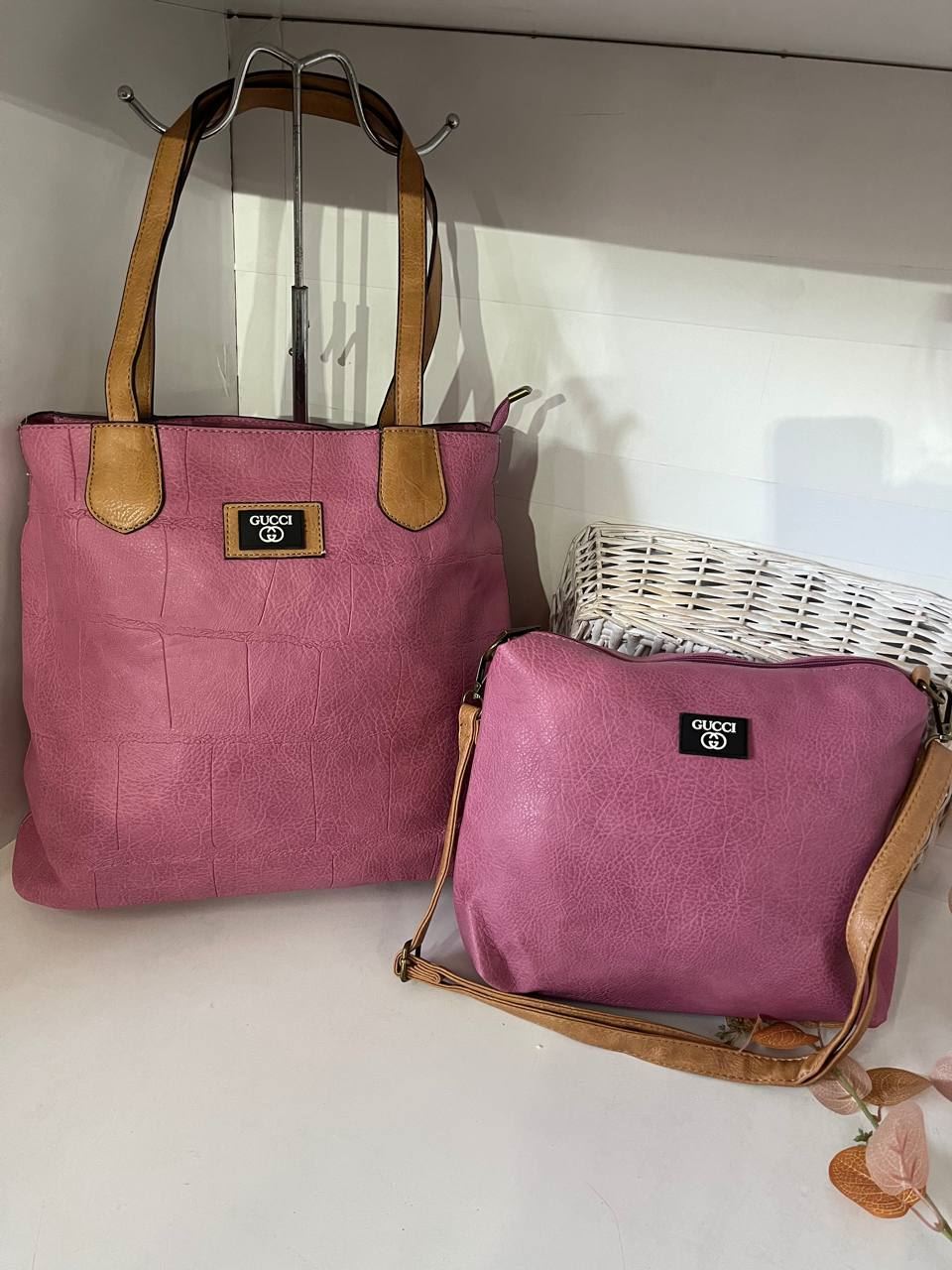 Duo bolsos Gucci para mujer - Imagen 1