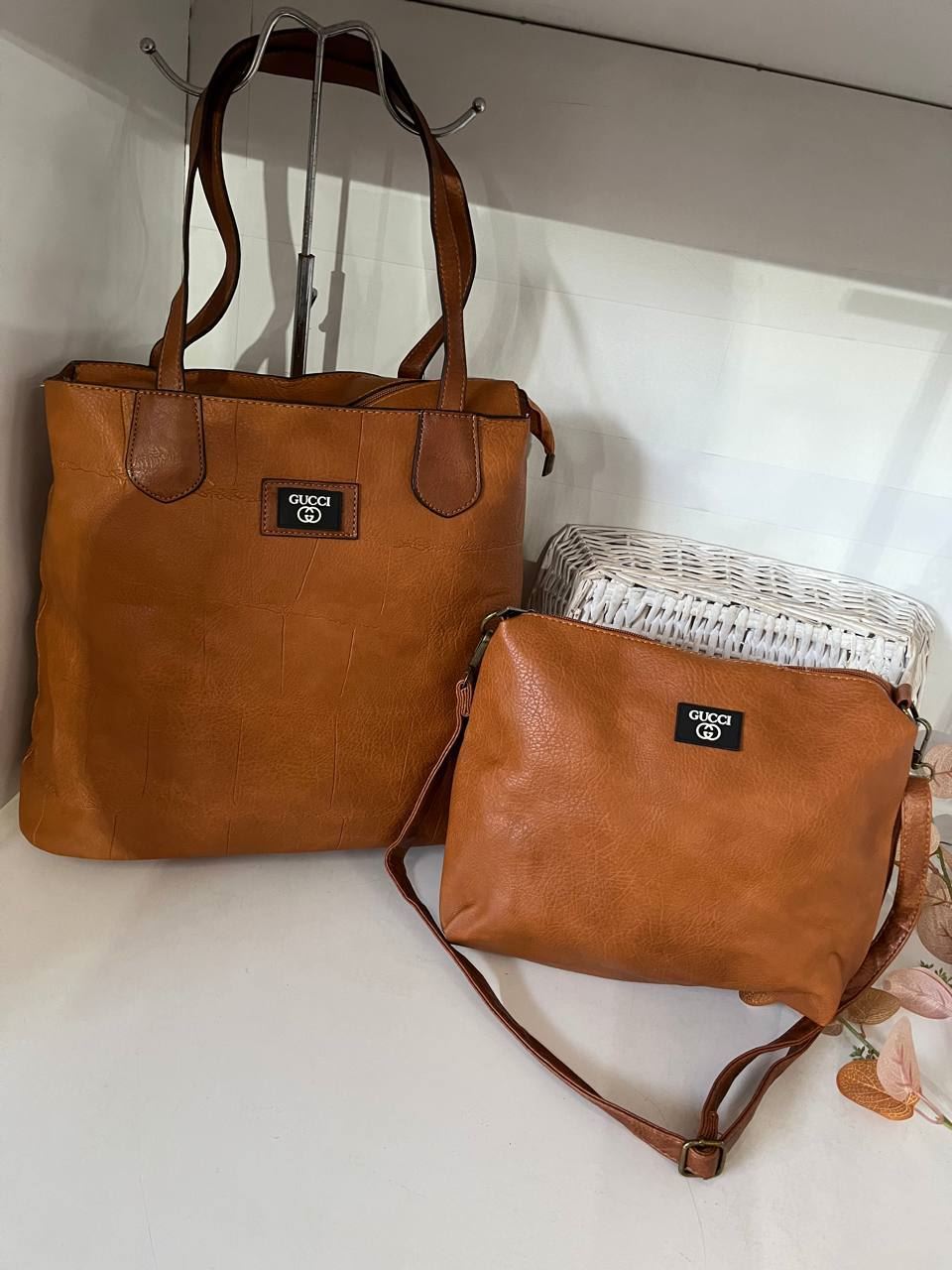 Duo bolsos Gucci para mujer - Imagen 2