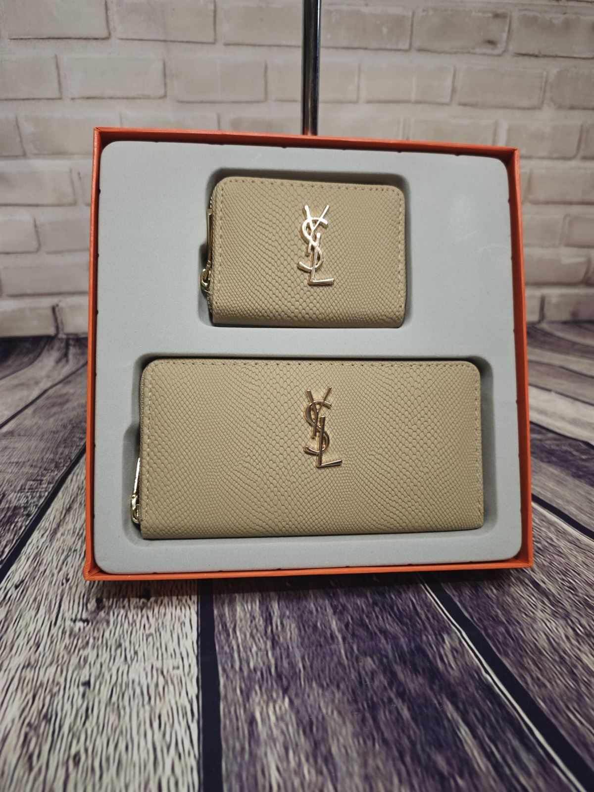 Dúo Monedero khaki Ysl - Imagen 1