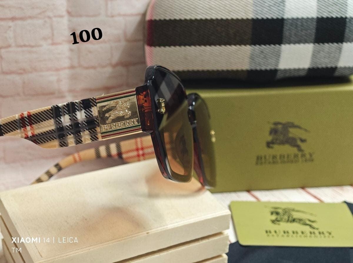 Gafas de sol Burberry - Imagen 2
