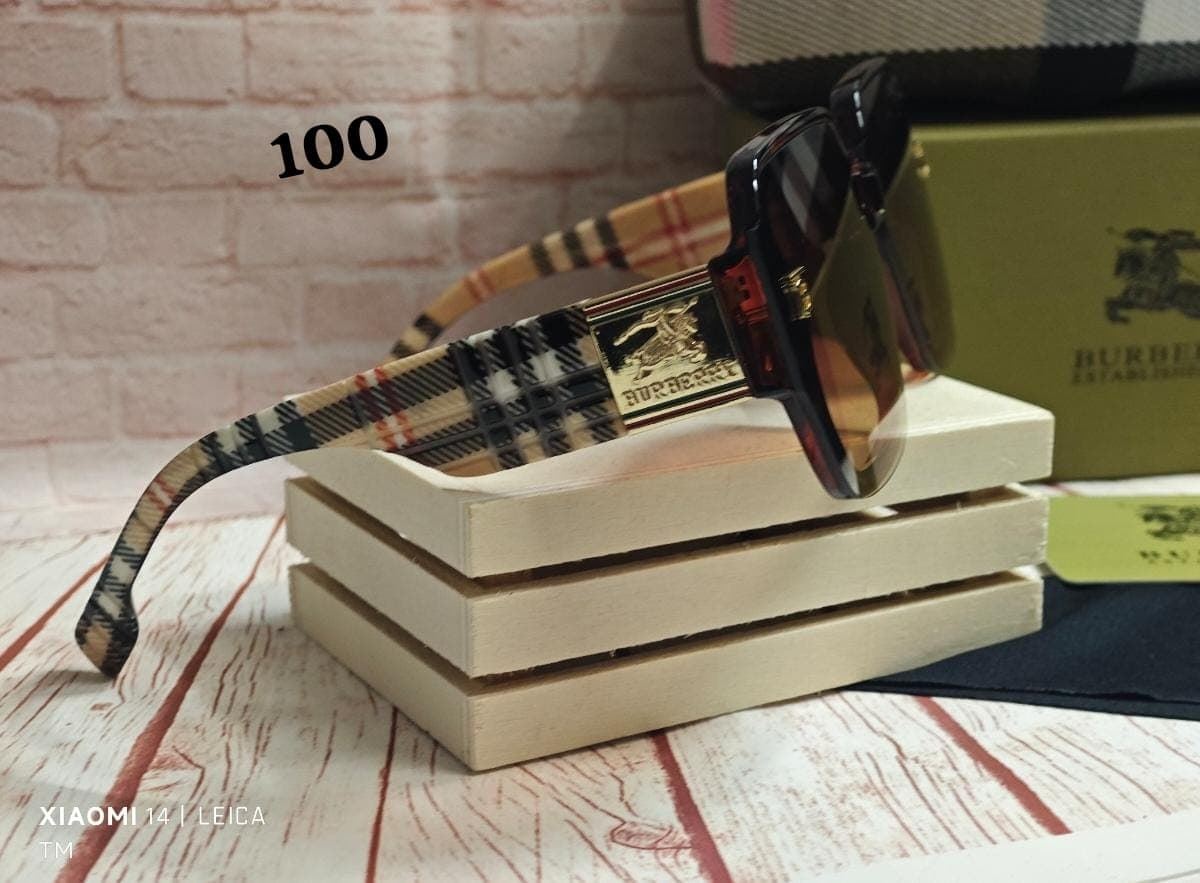 Gafas de sol Burberry - Imagen 3