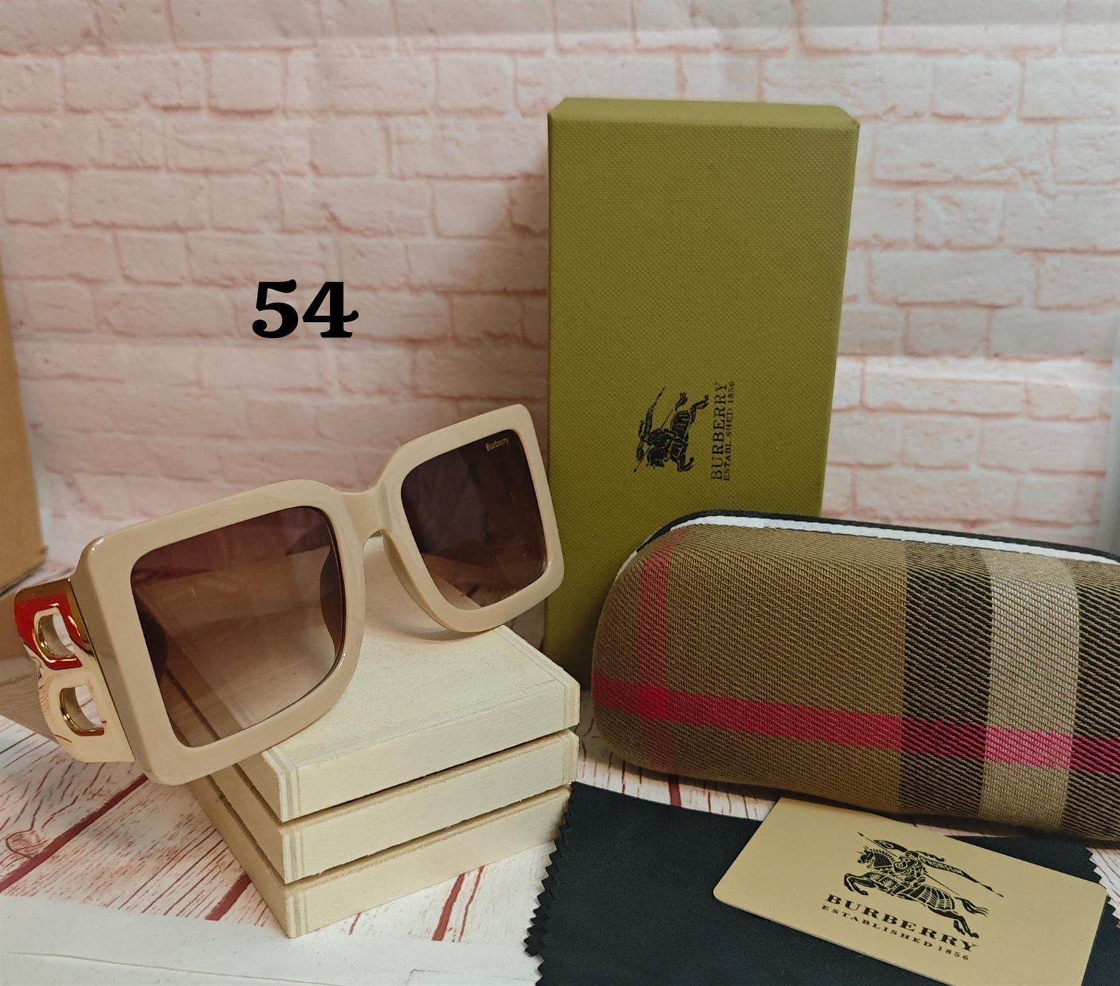 Gafas de sol Burberry - Imagen 1