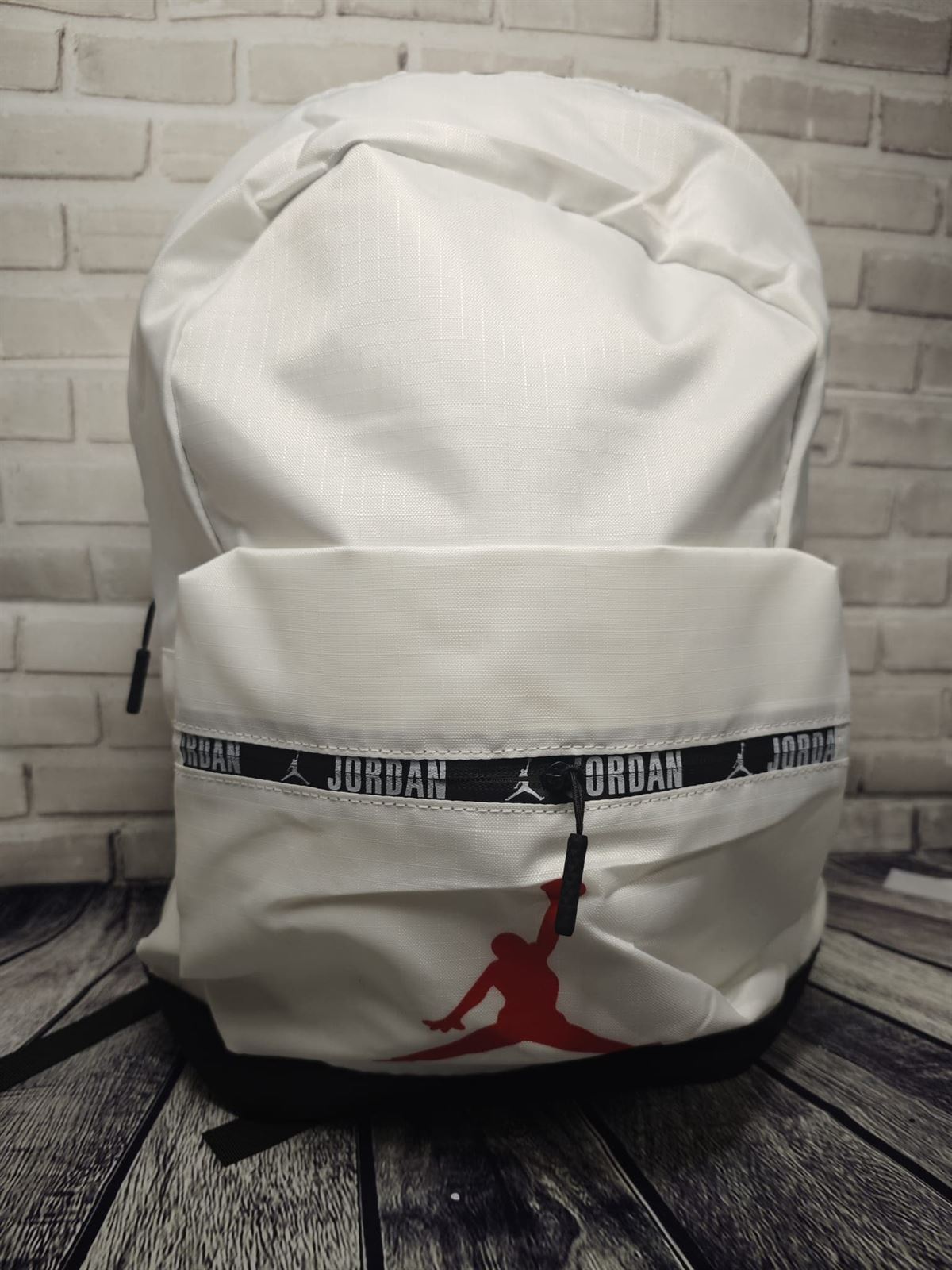 Mochila escolar Jordan - Imagen 1