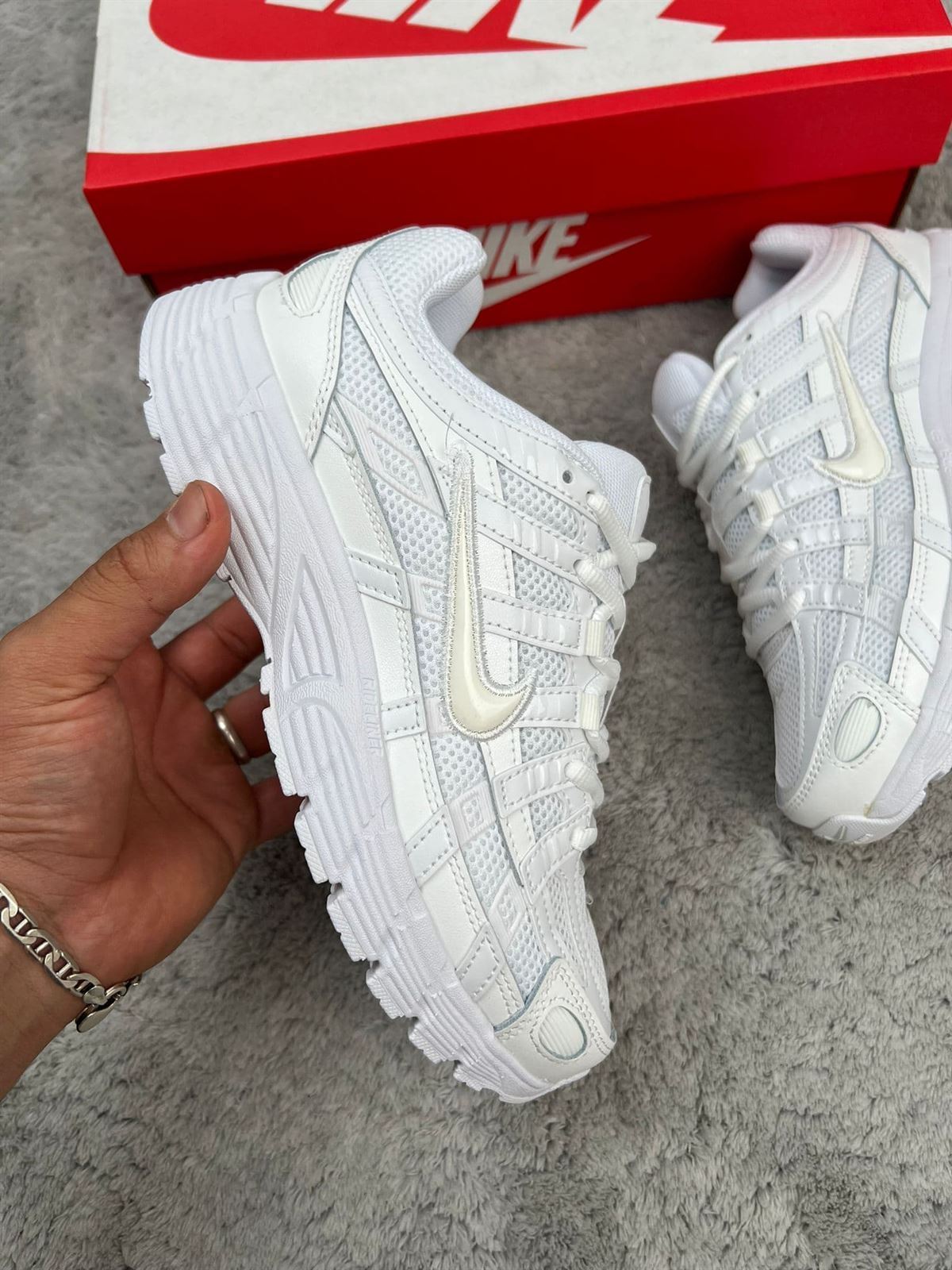Nike P6000 blanca - Imagen 5