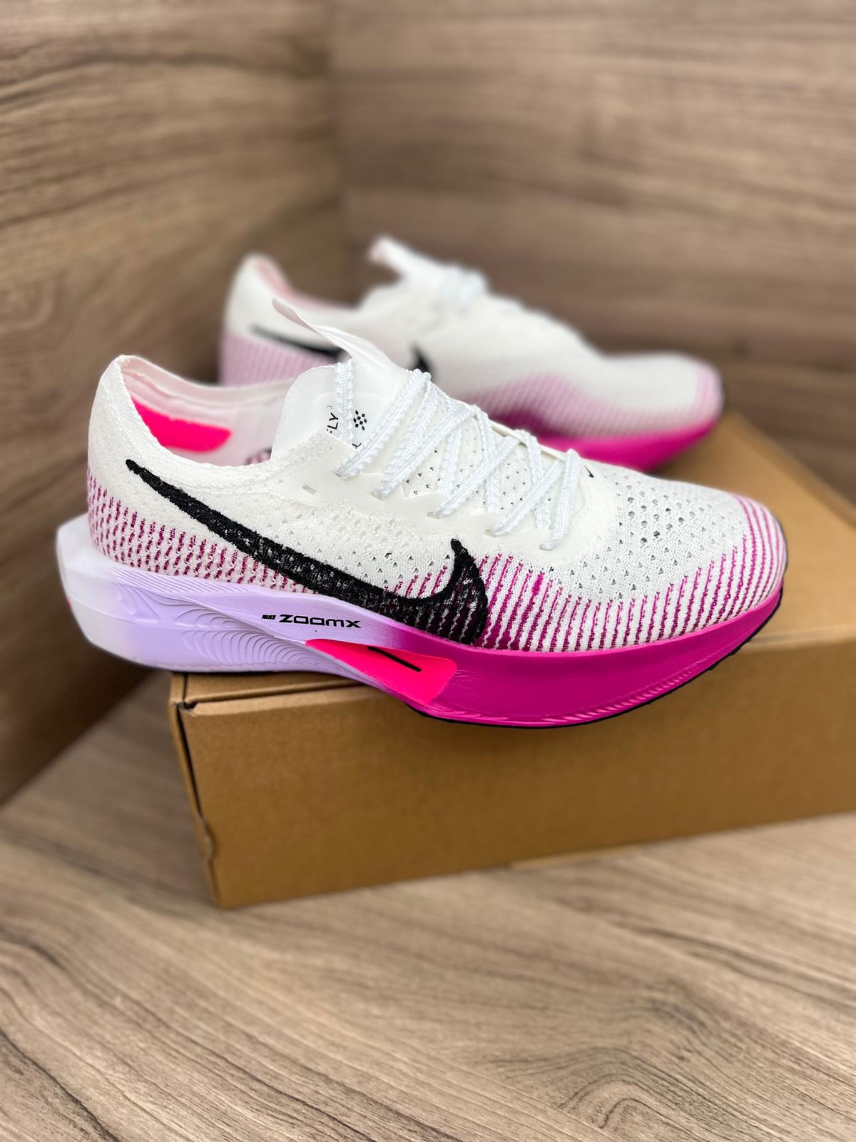 Zapatilla Nike w zoomx vaporfly - Imagen 4
