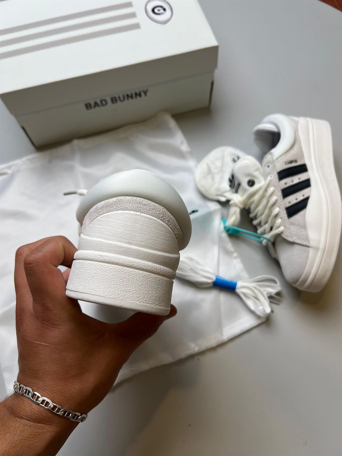 Zapatillas Bad bunny forum beige - Imagen 7