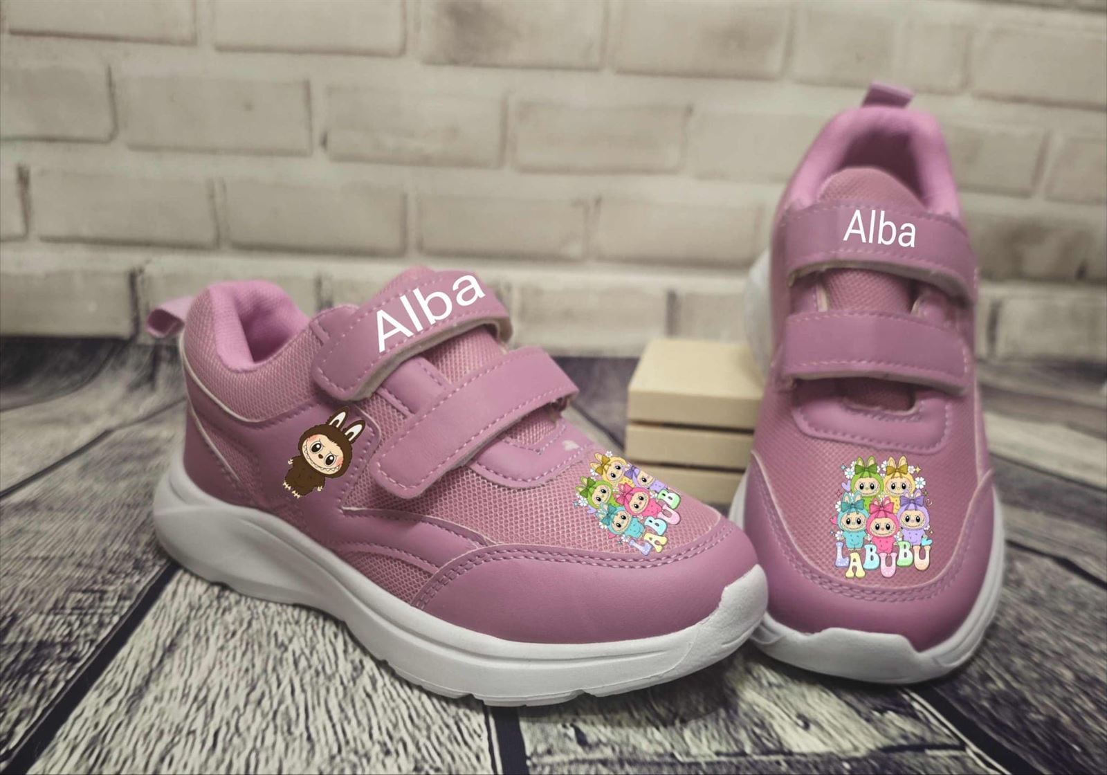 Zapatillas labubu - Imagen 1