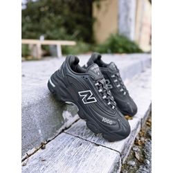 Zapatillas new balance 1000 negra - Imagen 1