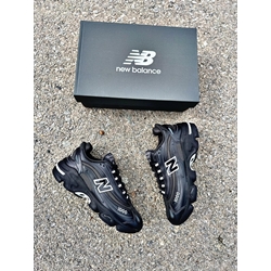 Zapatillas new balance 1000 negra - Imagen 2