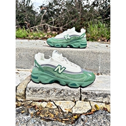 Zapatillas new balance 1000 verde - Imagen 1