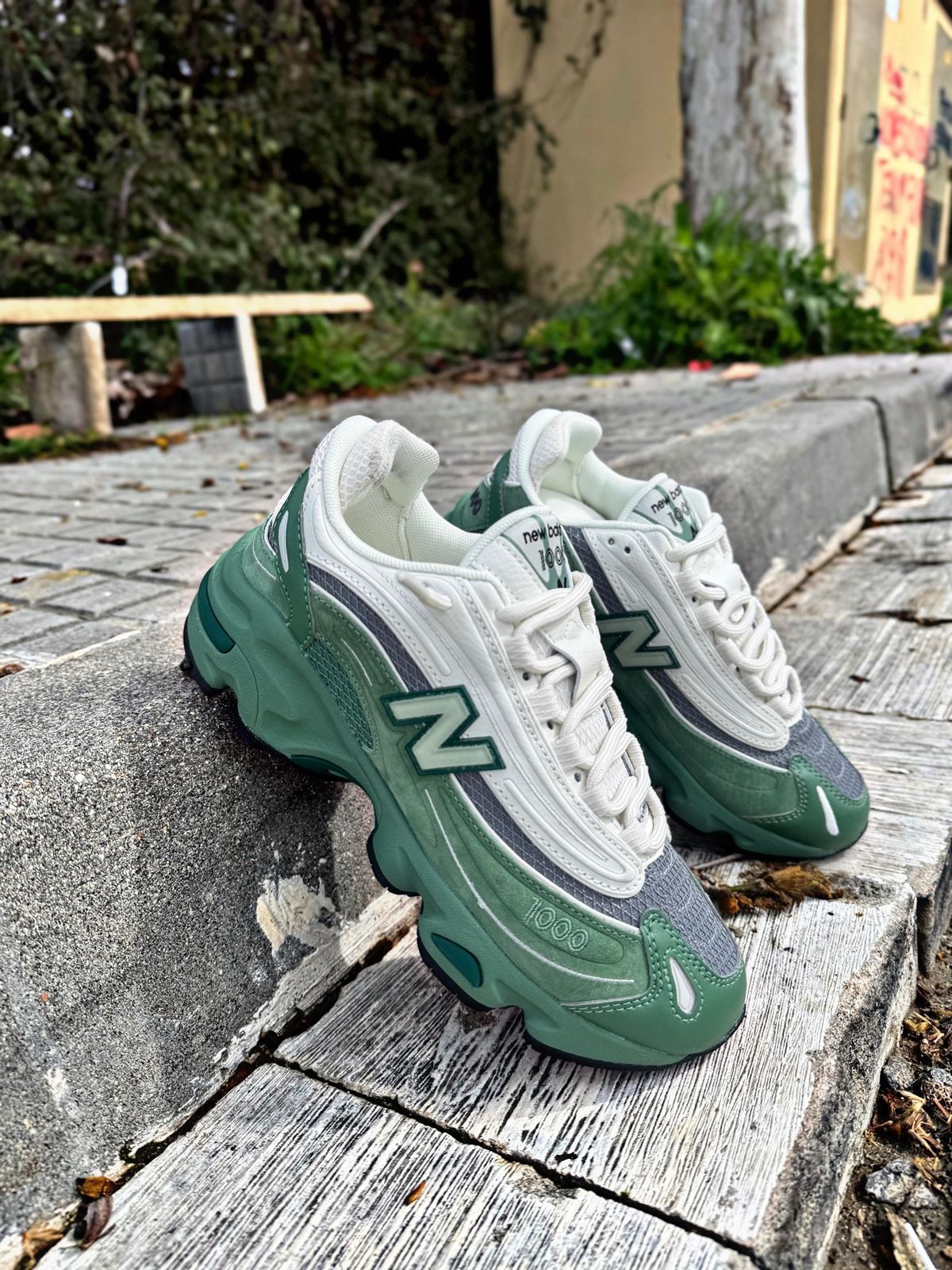 Zapatillas new balance 1000 verde - Imagen 2