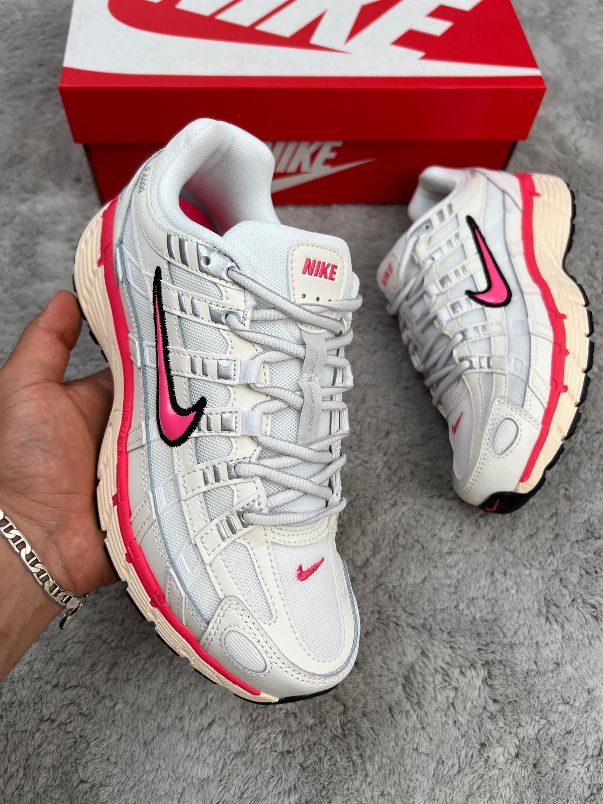 Zapatillas NIKE P6000 pink/White mujer - Imagen 5