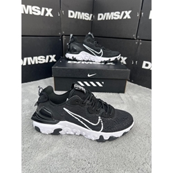 Zapatillas Nike react black/white - Imagen 1