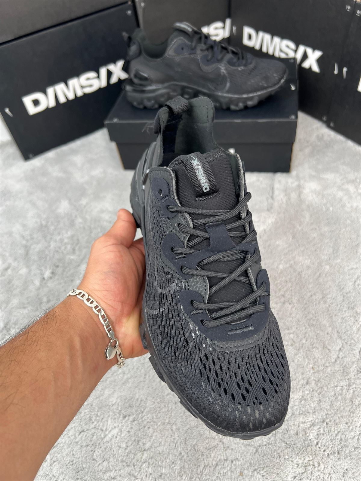 Zapatillas Nike react black - Imagen 3