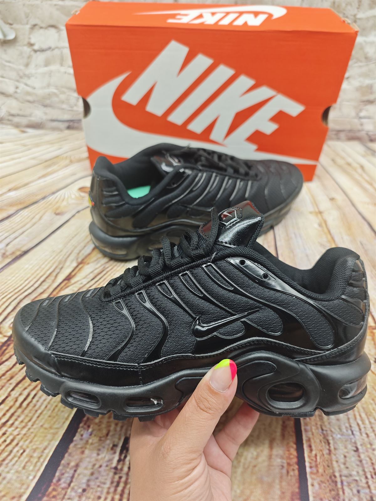 Zapatillas Nike tn negra - Imagen 1